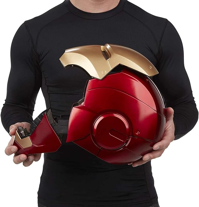 Hasbro - Legends Iron Man Electronic Helmet