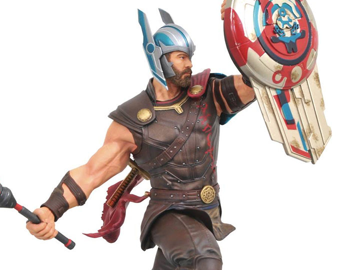 Thor: Ragnarok Marvel Milestones Gladiator Thor Statue