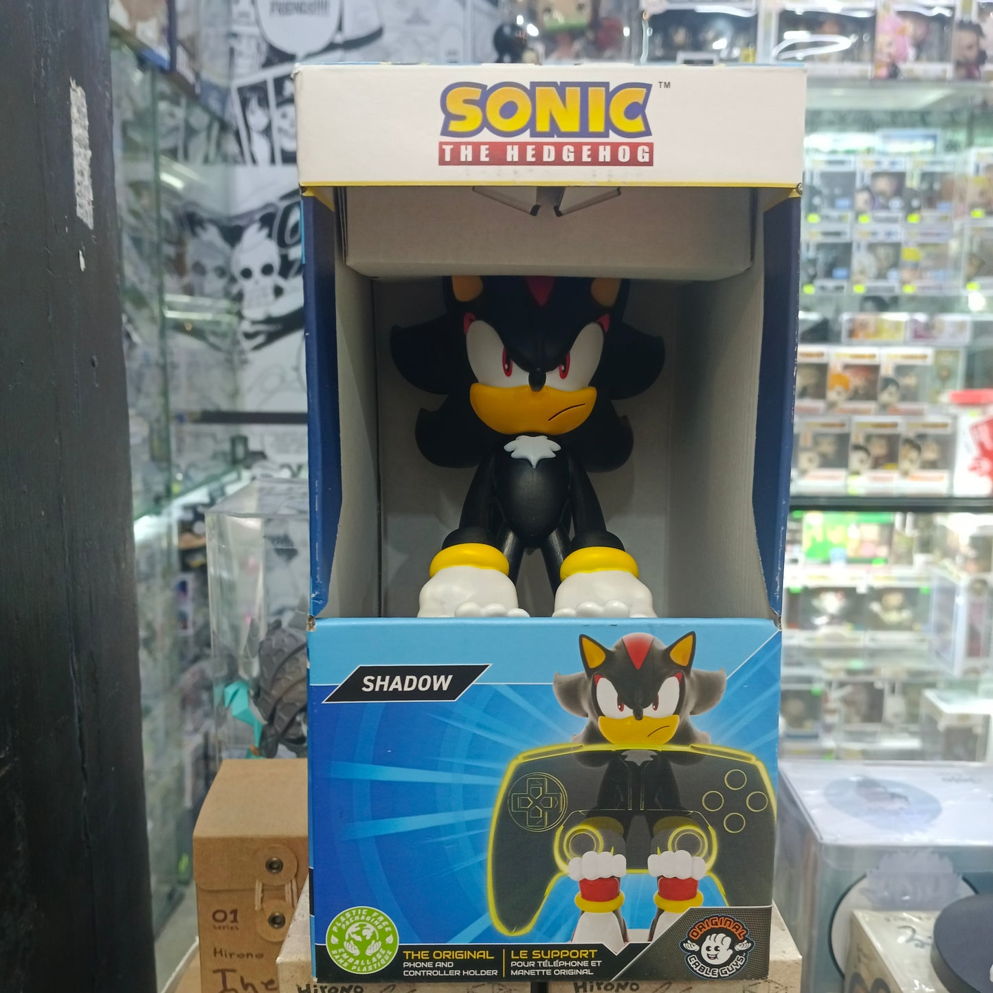 Sonic the Hedgehog shadow phone and Controller holder